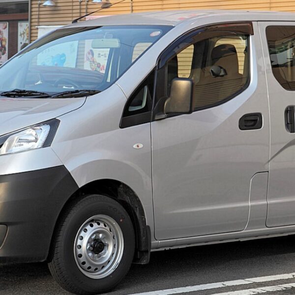 Nissan NV200 – opinie, cena, dane techniczne, wymiary, spalanie, osiągi