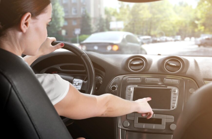 Jak przygotować samochód do dalekiej podróży: lista kontrolna przed wyjazdem.